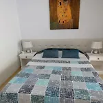 דירה Beautiful With Large Terrace Close To The ארונה